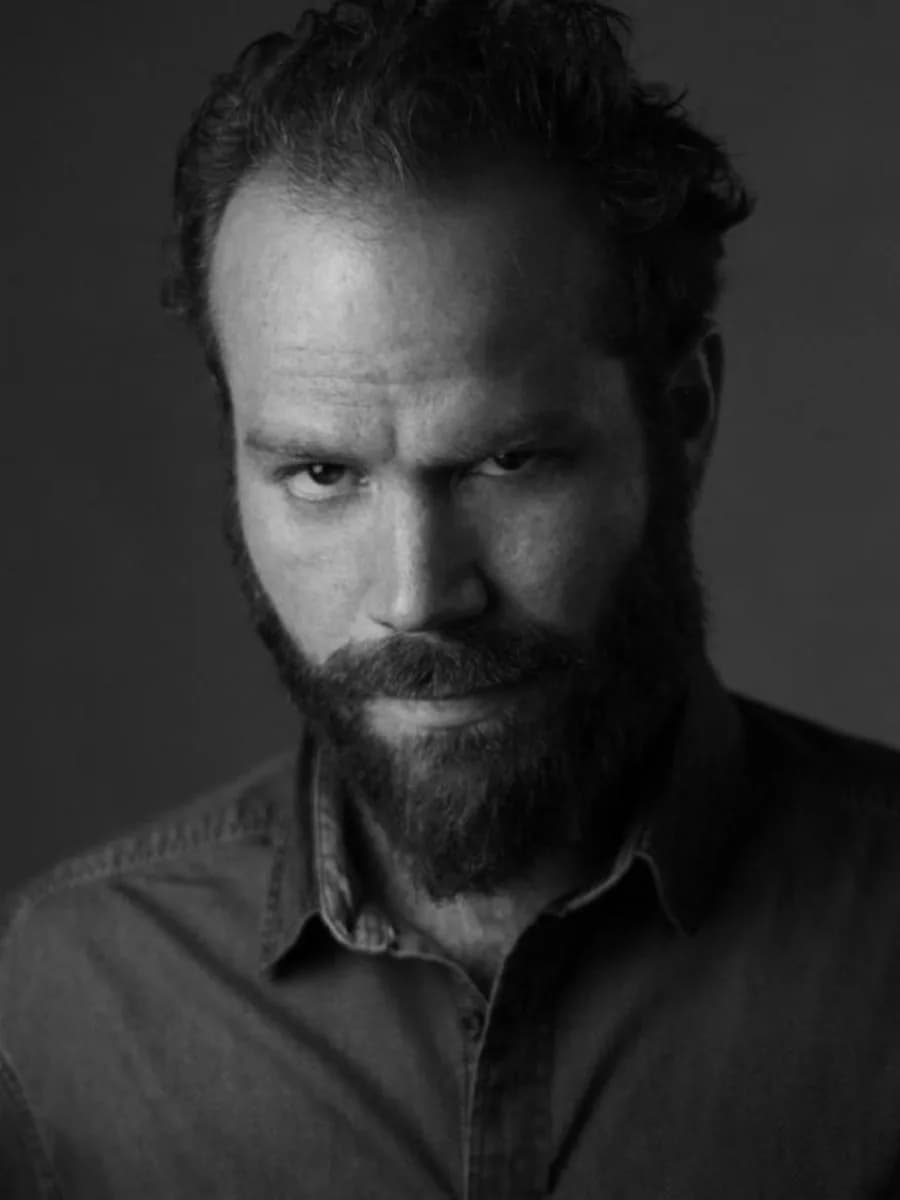 Victor Oliveira
