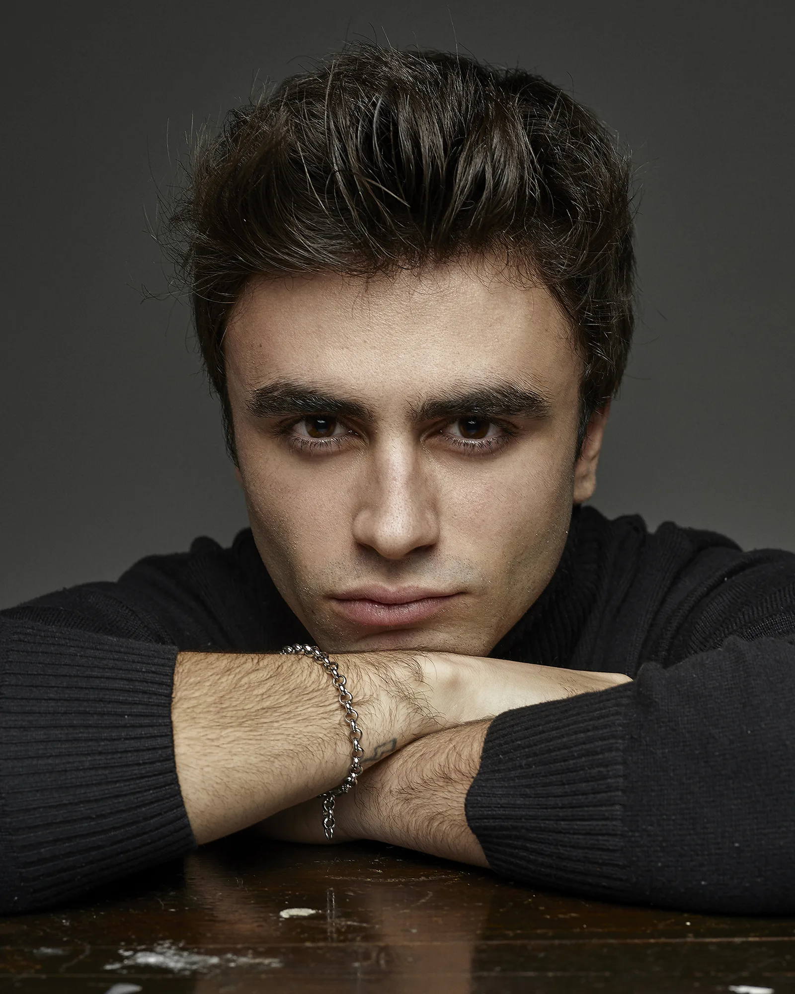 Itzan Escamilla — foto 2