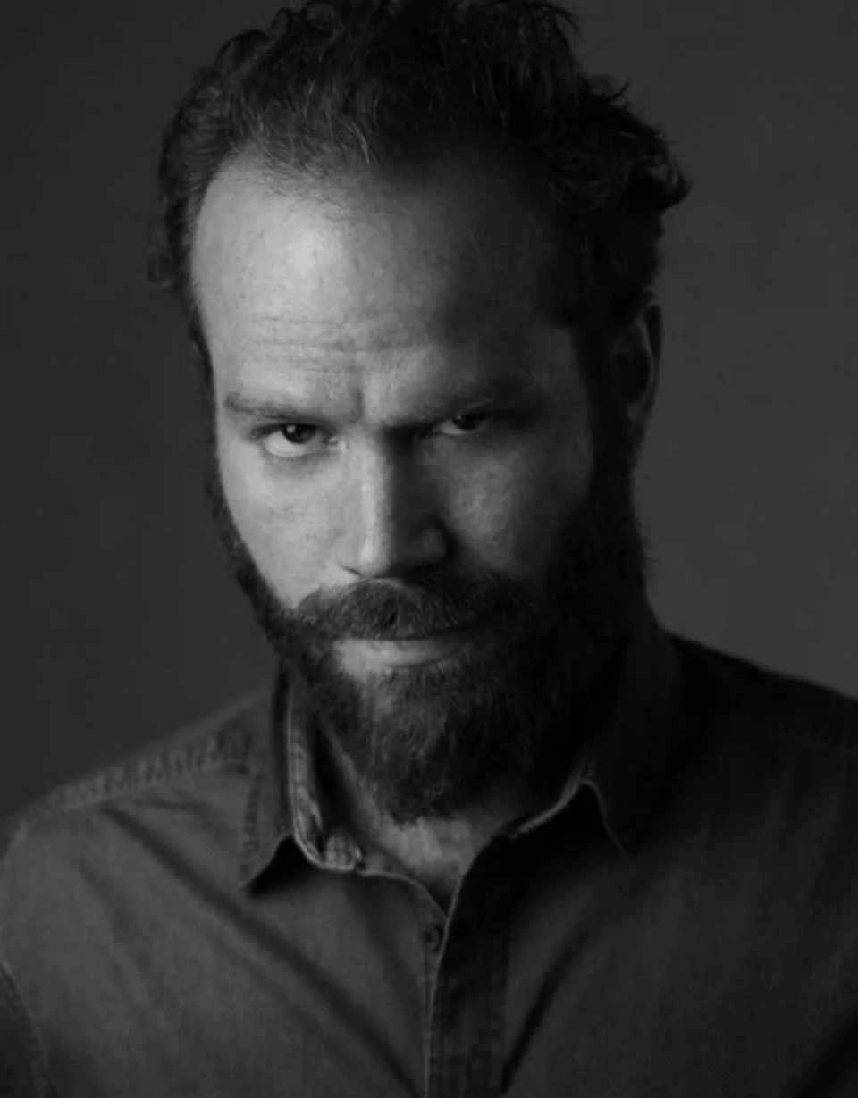 Victor Oliveira — foto 1